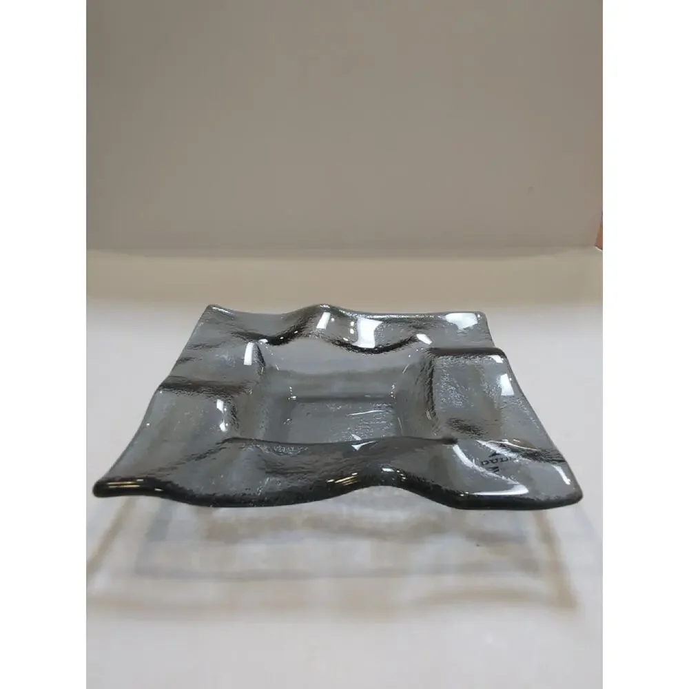 3 Dudson Element Glass Fire plates 6.25 Inch Smoke, Clear‎ & Red.